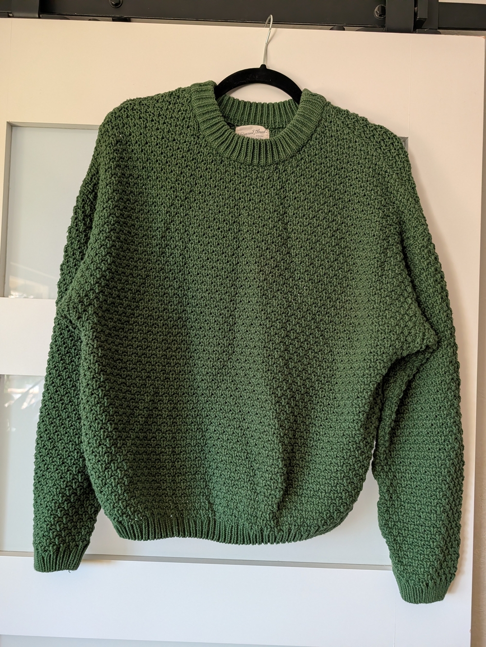 Universal Thread Green Textured Crewneck Sweater